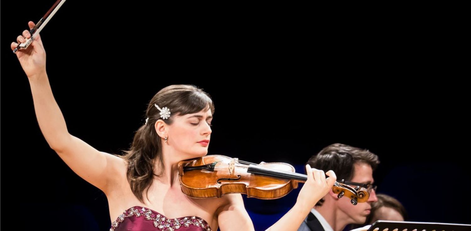 Violin Duo in Midday Live Concert 