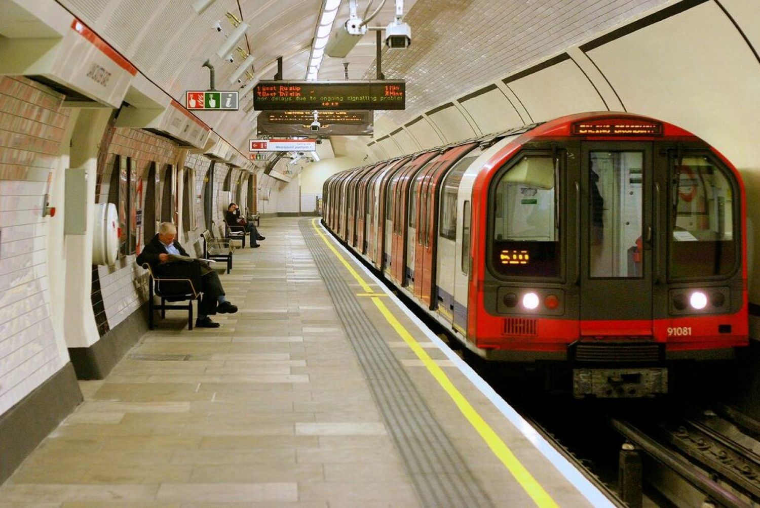 Creative Outlooks -The London Underground - A Revolutionary Mode of Transport