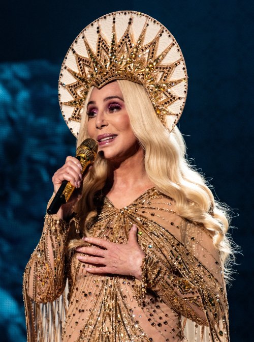 MusicBox - Cher - Are You Sitting Comfortably?