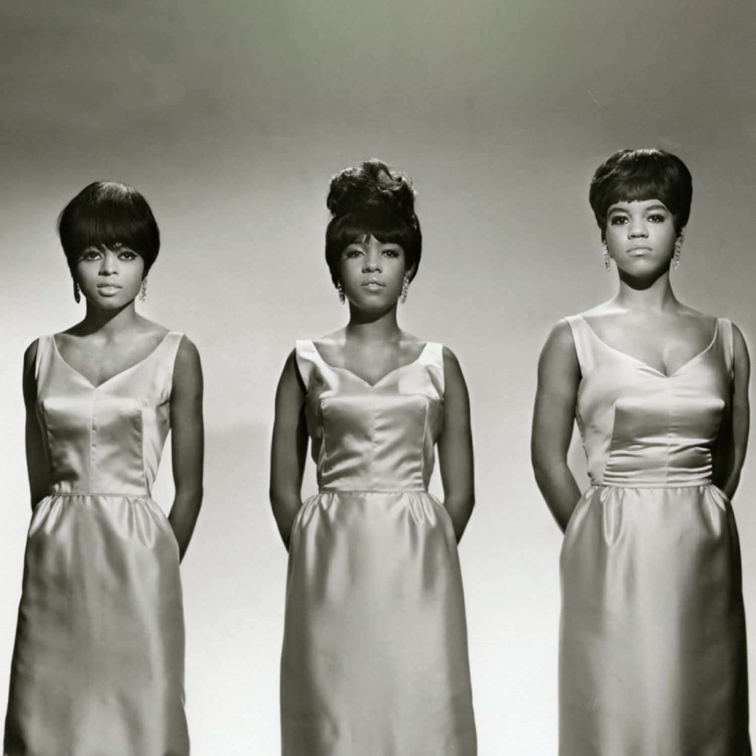 MusicBox - The Supremes - Sixties Superstar Sirens 